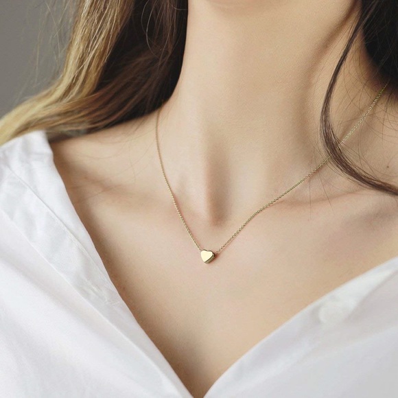 2/$20! Gold Heart Pendant Necklace w/Lobster Clasp - Picture 2 of 7